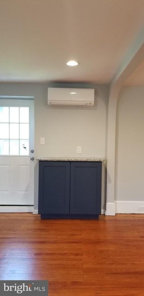 473 Freemont St - Photo 4 of 22