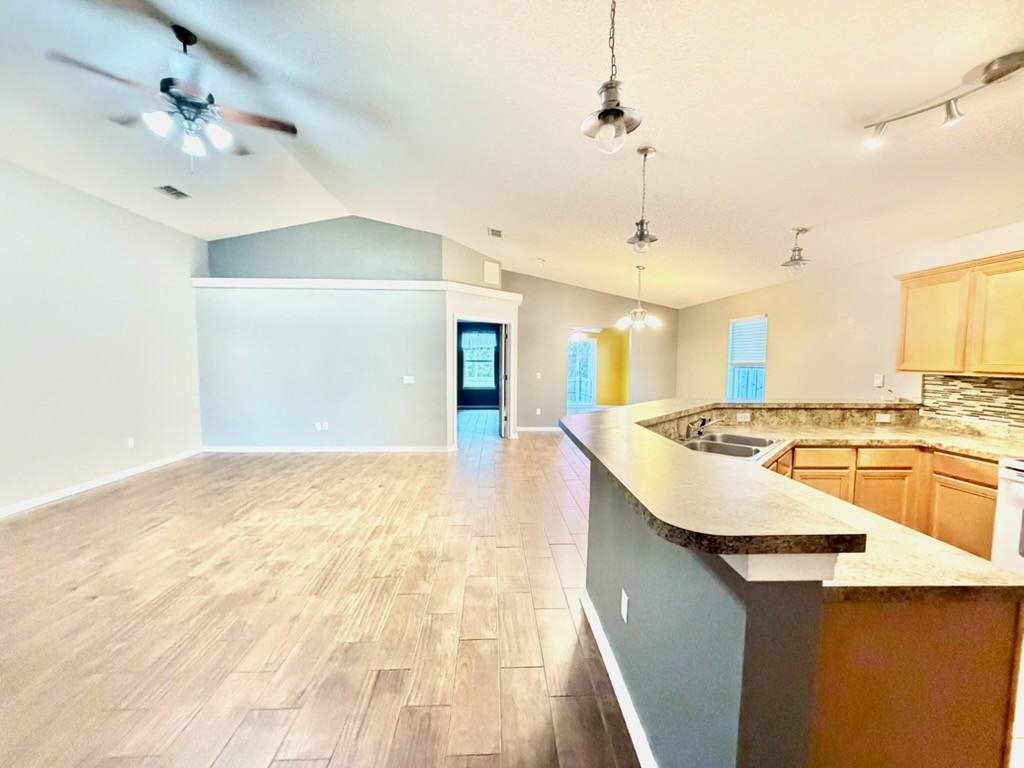 2070 Catline Cir #1 - Photo 2 of 16