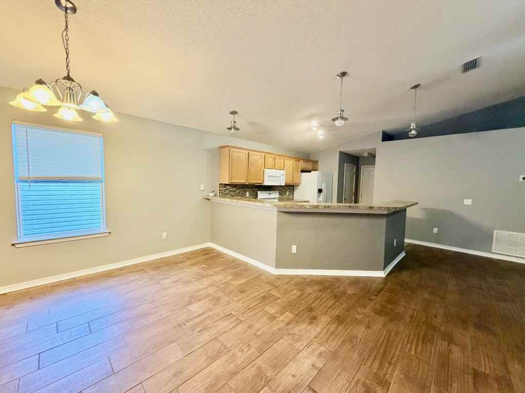 2070 Catline Cir #1 - Photo 6 of 16