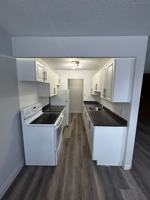 featured image of 200 Park Rd N #101