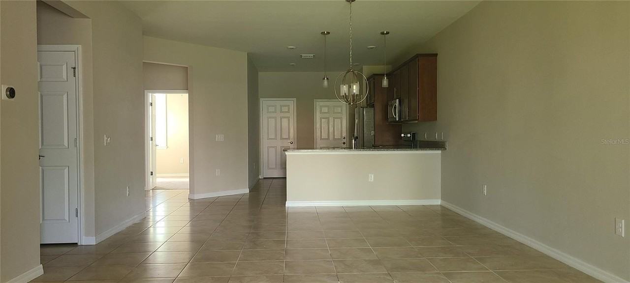 18884 Lanuvio St - Photo 4 of 27