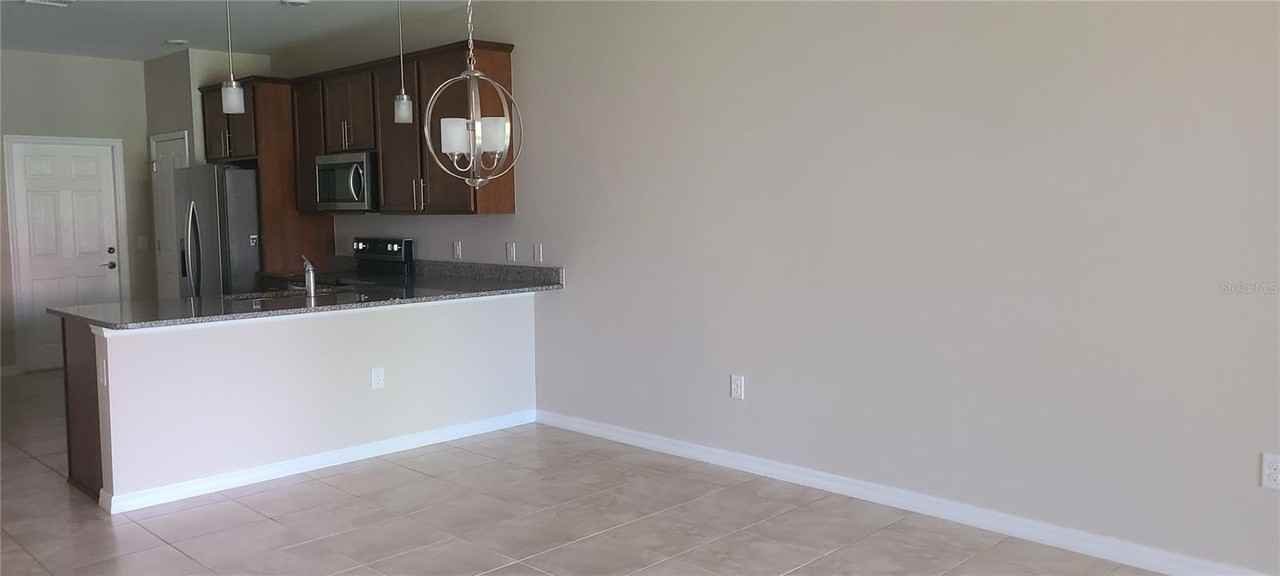 18884 Lanuvio St - Photo 6 of 27