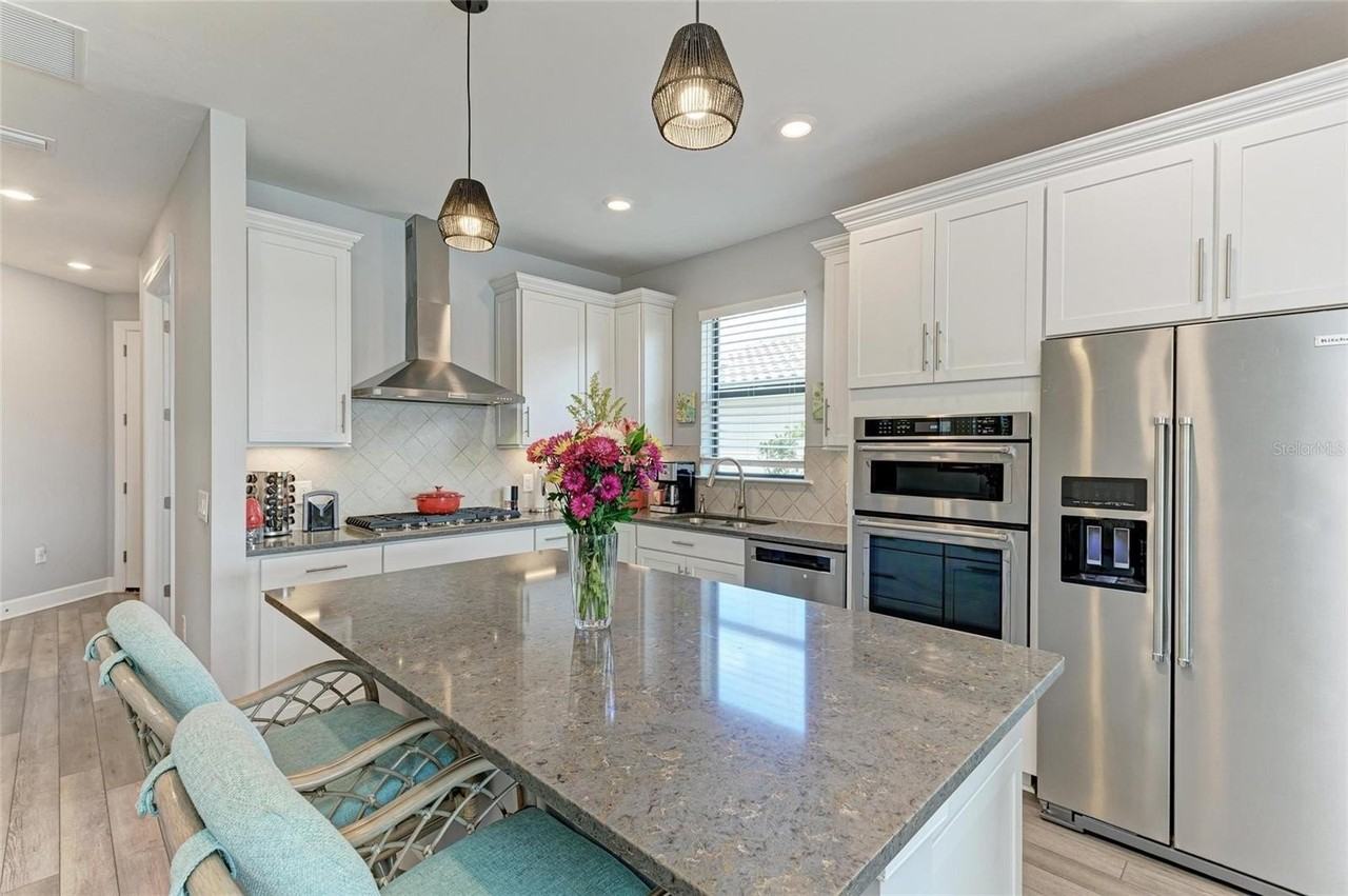 17625 Northwood Pl - Photo 5 of 35