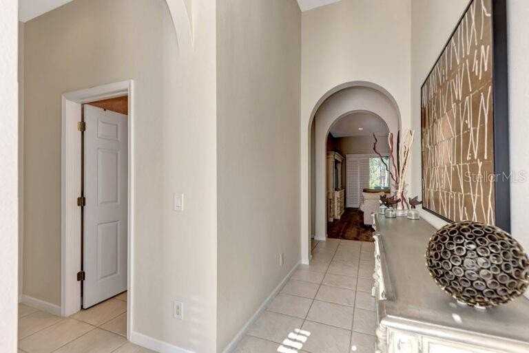 13099 Preserve Ct - Photo 4 of 35