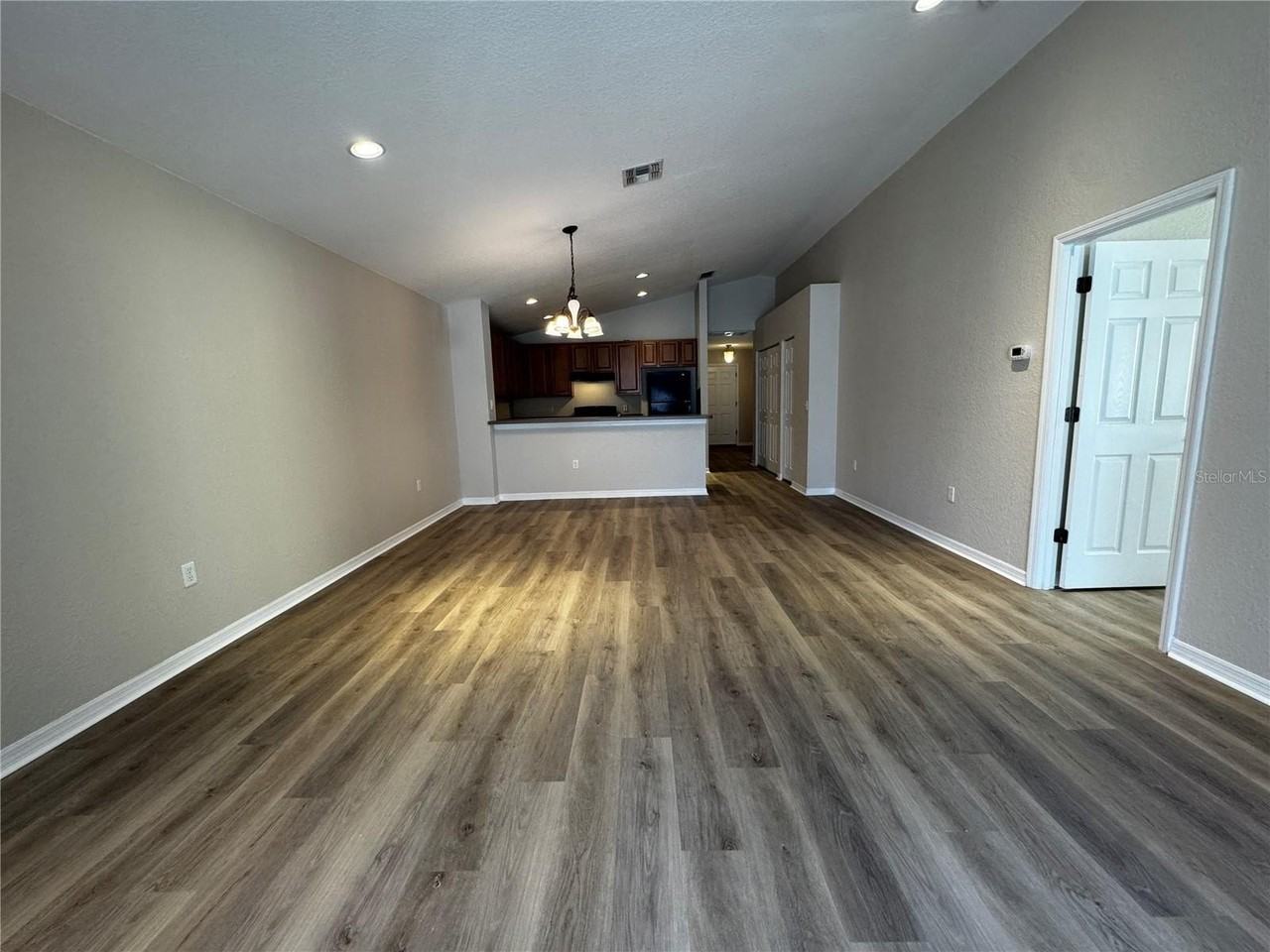 12388 Ne 48th Loop - Photo 3 of 17