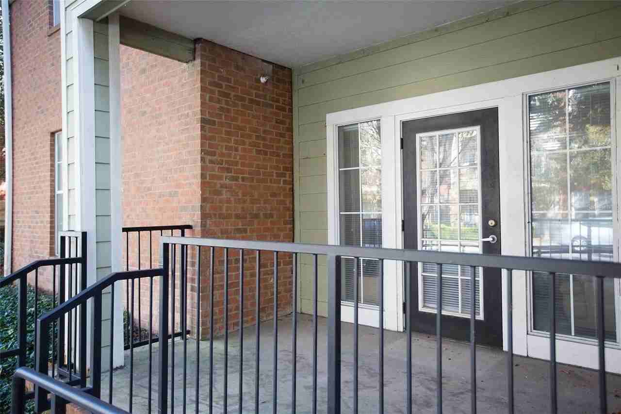 1235 Sw 9th Rd #101 - Photo 4 of 26