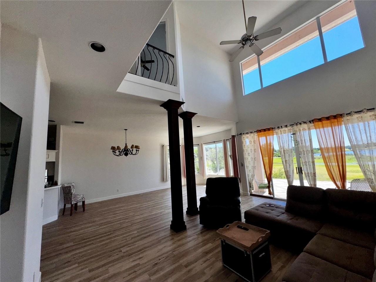 7200 Bay Club Way - Photo 6 of 45