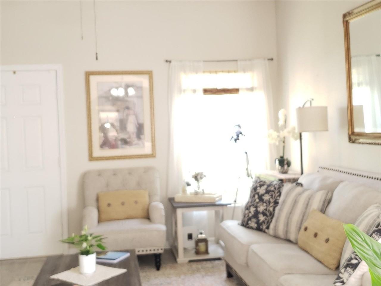 16530 Cedar Crest Dr - Photo 3 of 39