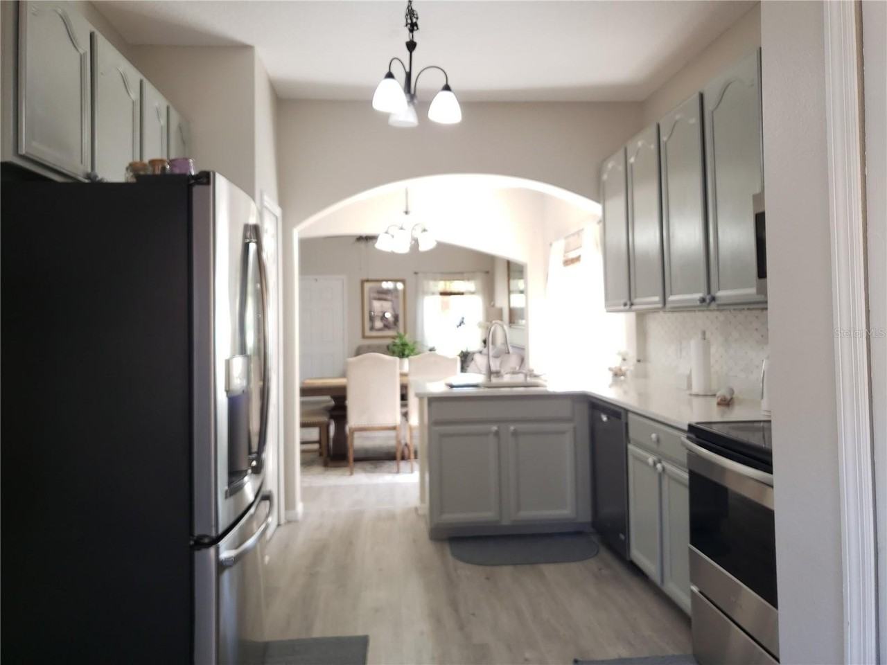 16530 Cedar Crest Dr - Photo 7 of 39