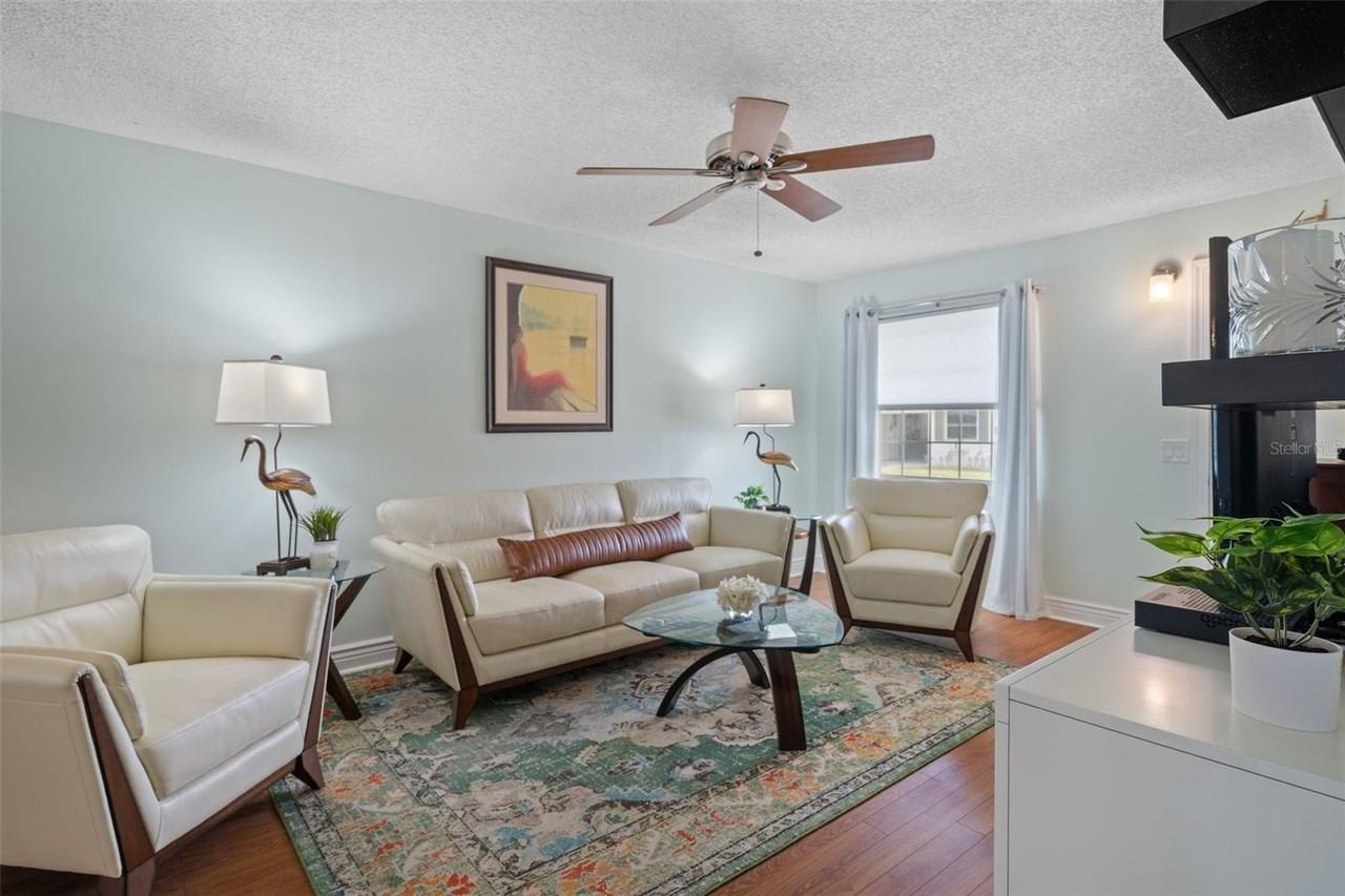 10008 Daffodil St N #186 - Photo 7 of 50