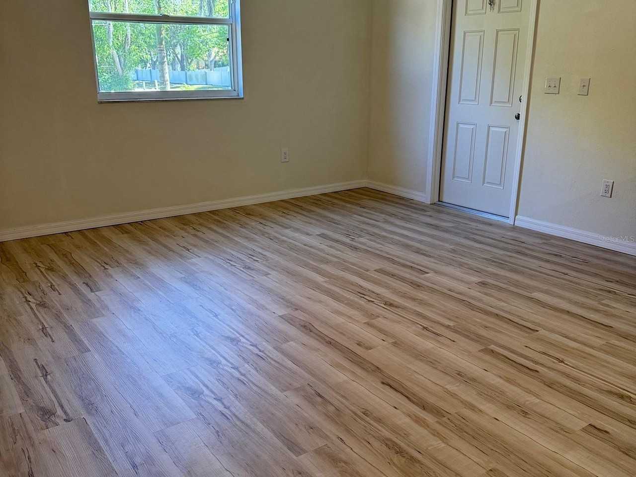 623 Beckett Way #B - Photo 4 of 13