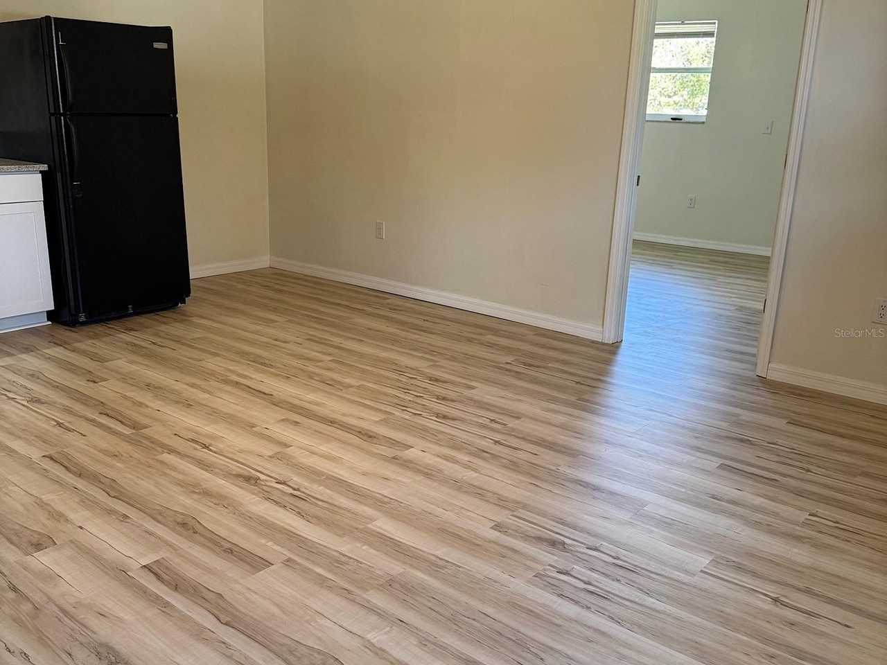 623 Beckett Way #B - Photo 5 of 13