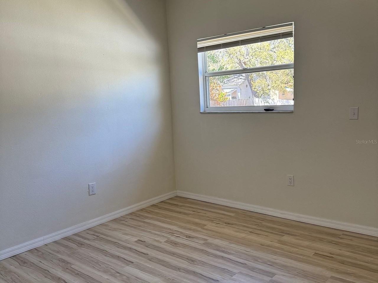 623 Beckett Way #B - Photo 6 of 13