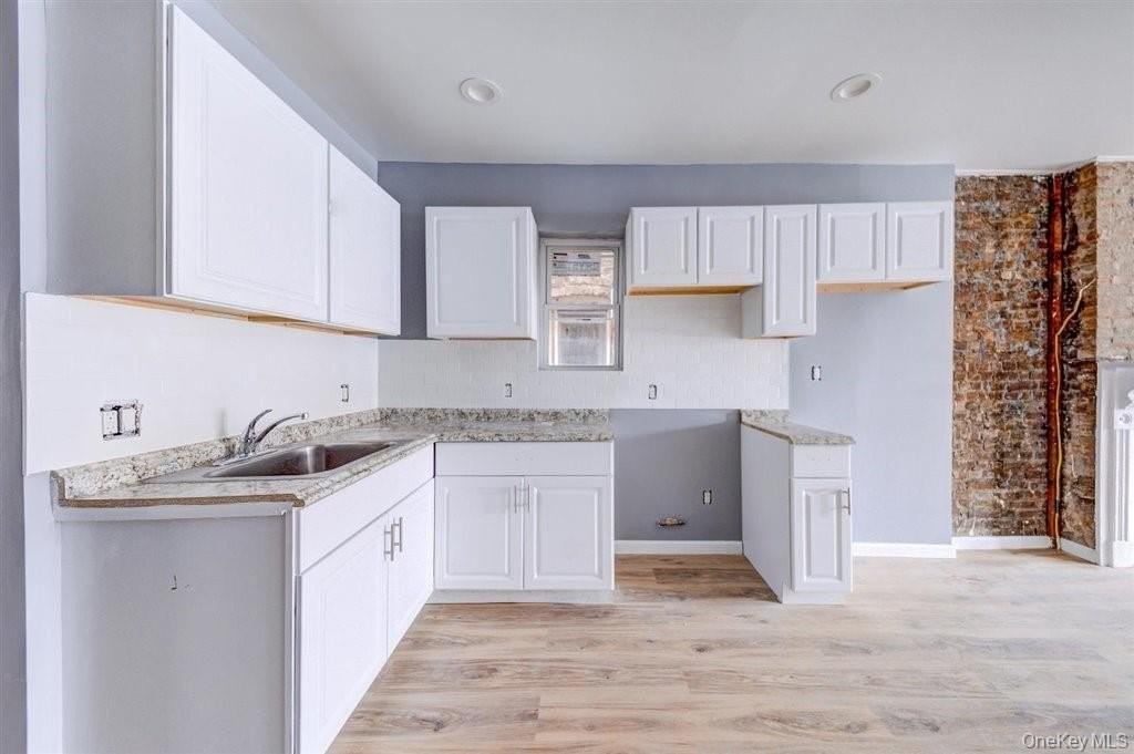 93 S Lander St Apt 2 - Photo 7 of 21