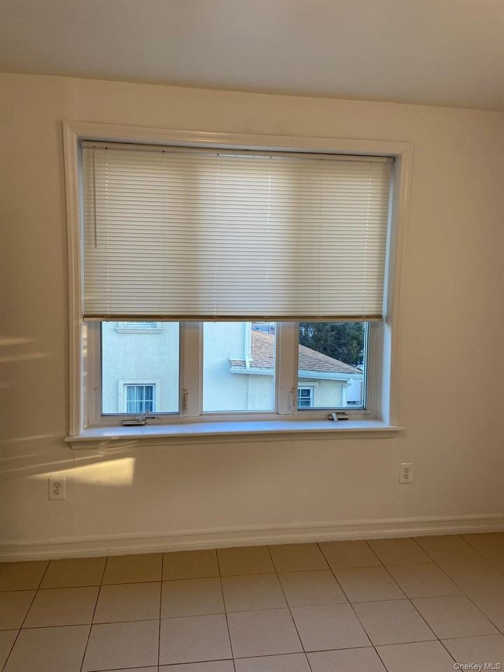 3117 Buell St - Photo 4 of 16