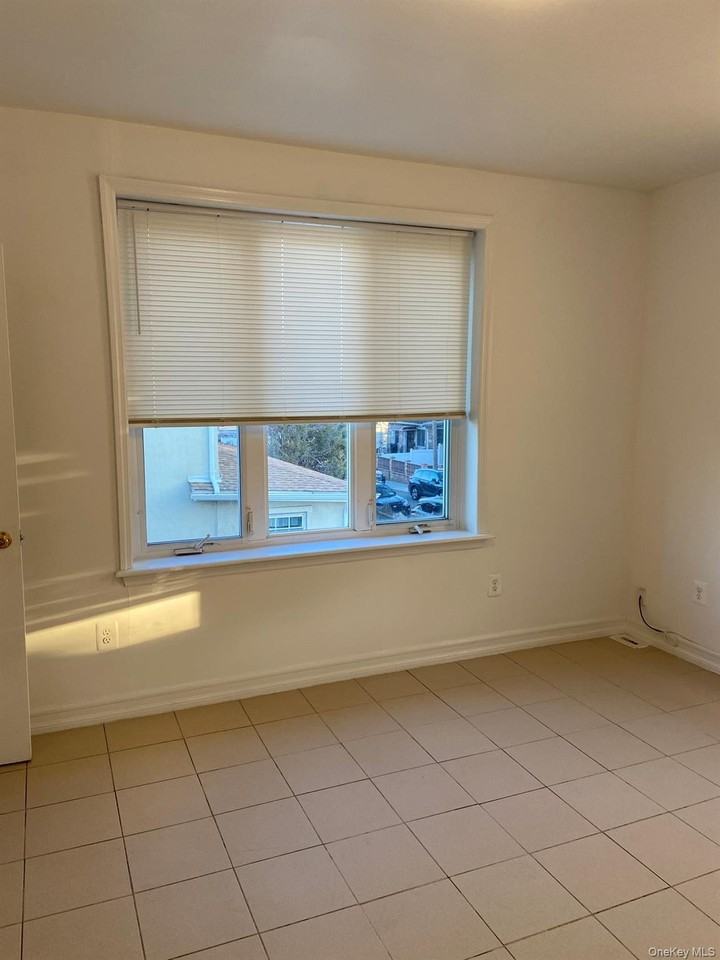 3117 Buell St - Photo 5 of 16