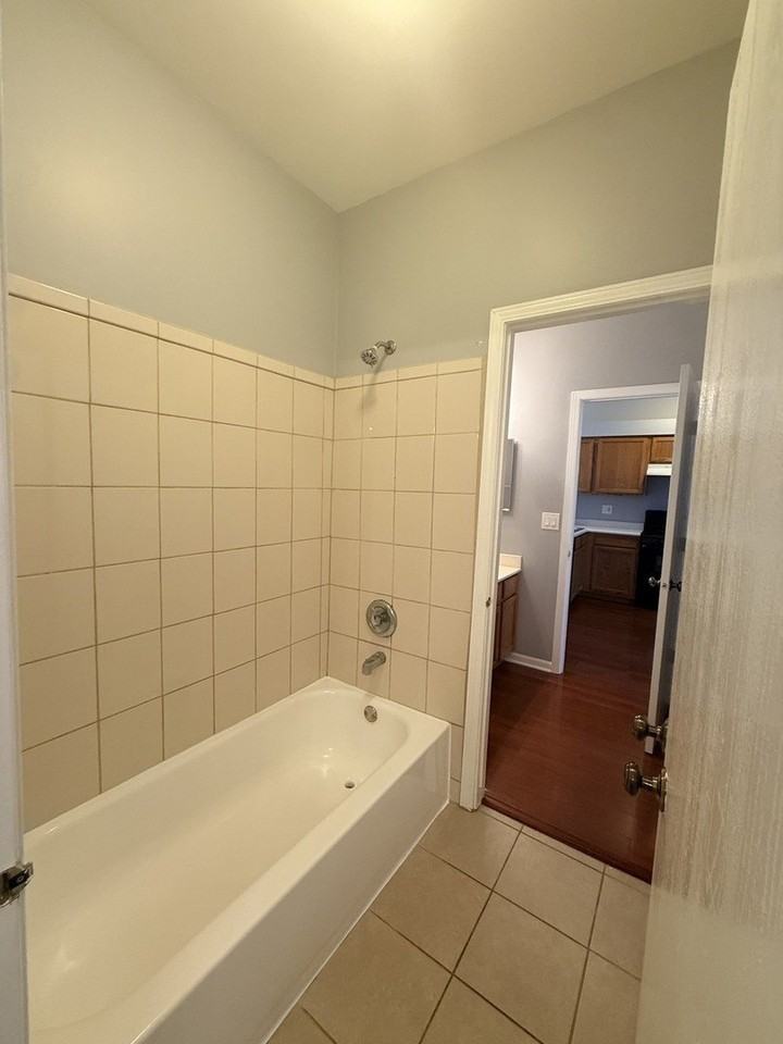 21339 W Earhart Ct Unit 21339 - Photo 7 of 10