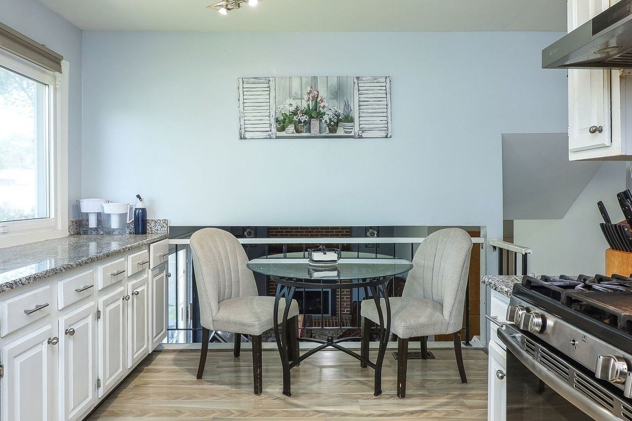 812 W Appletree Ln - Photo 7 of 18