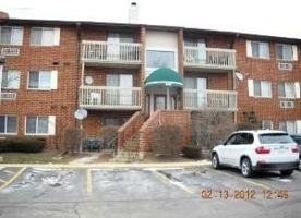 featured image of 820 N Lakeside Dr Apt 2a