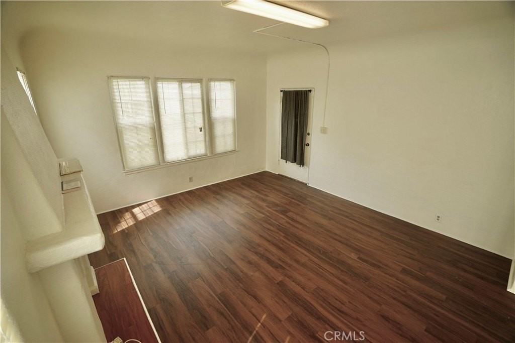 1336 Elm St #2 - Photo 5 of 36