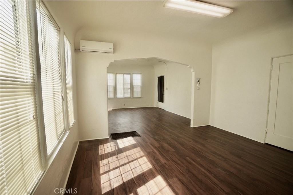 1336 Elm St #2 - Photo 7 of 36