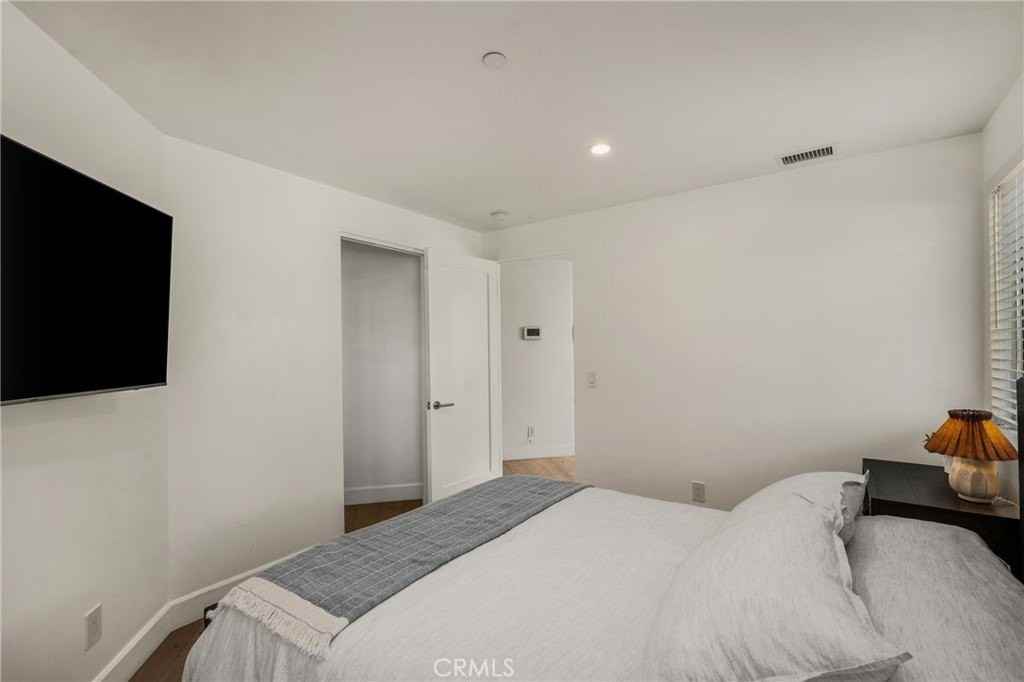 4405 Channel Pl - Photo 7 of 50