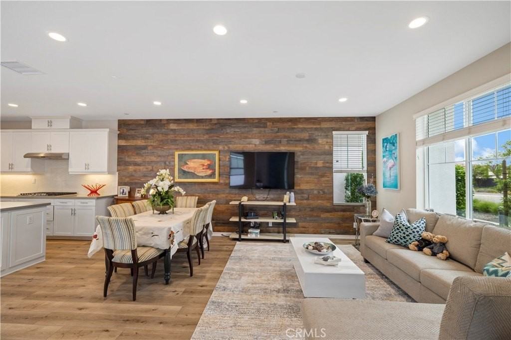 134 Modjeska - Photo 3 of 31