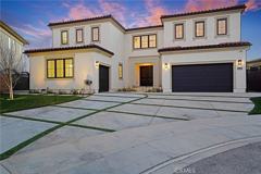 20446 W Albion Way - Photo 1 of 1