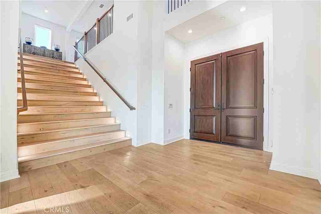 20446 W Albion Way - Photo 3 of 50