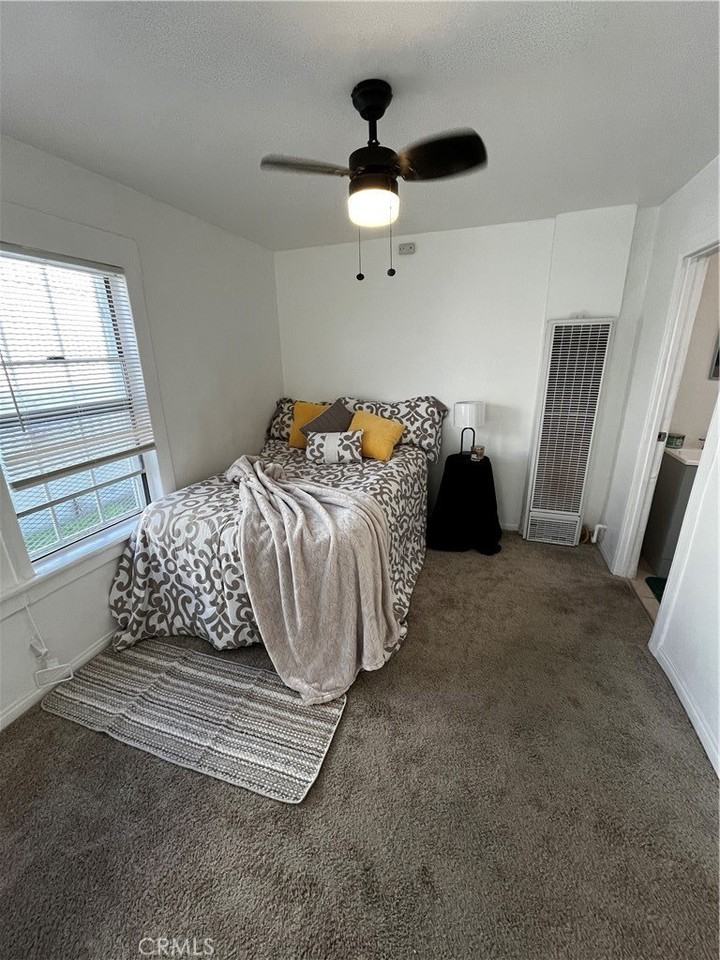 4518 S Normandie Ave #1-2 - Photo 4 of 11