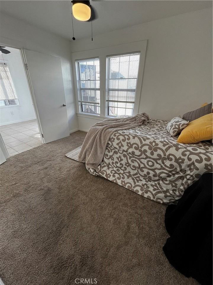 4518 S Normandie Ave #1-2 - Photo 6 of 11