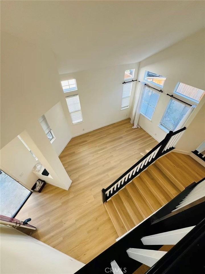 2 Spring Hbr - Photo 4 of 28