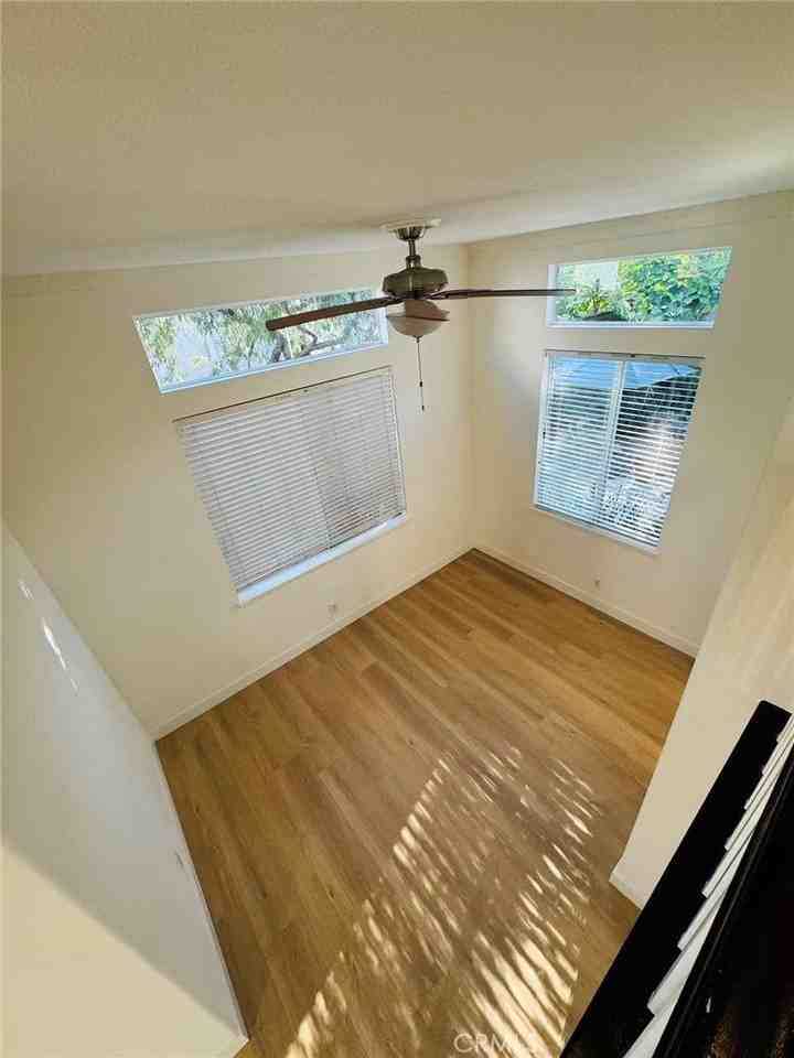 2 Spring Hbr - Photo 5 of 28