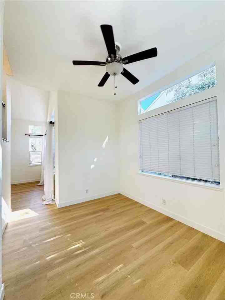 2 Spring Hbr - Photo 7 of 28