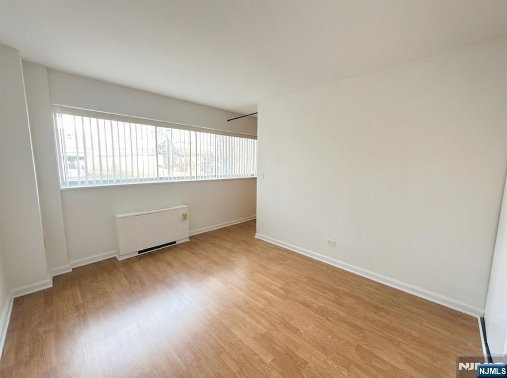 2180 Center Ave Apt 1f - Photo 5 of 17