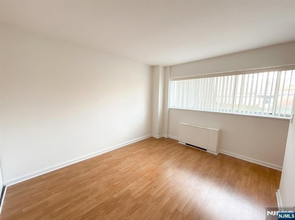 2180 Center Ave Apt 1f - Photo 6 of 17