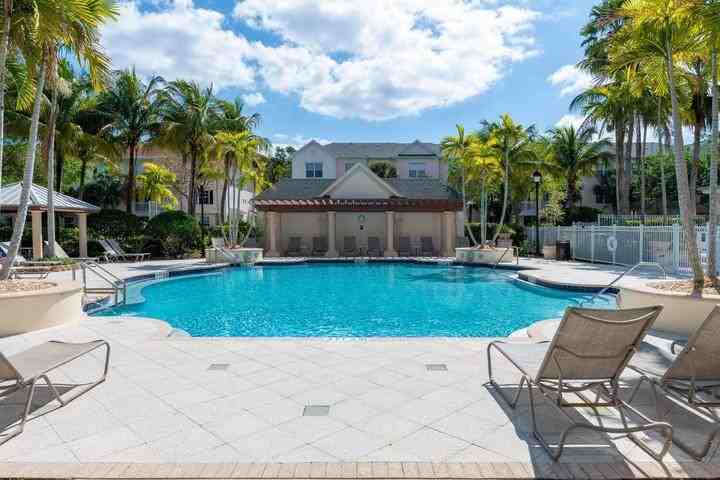 125 Galicia Way #207 - Photo 3 of 8