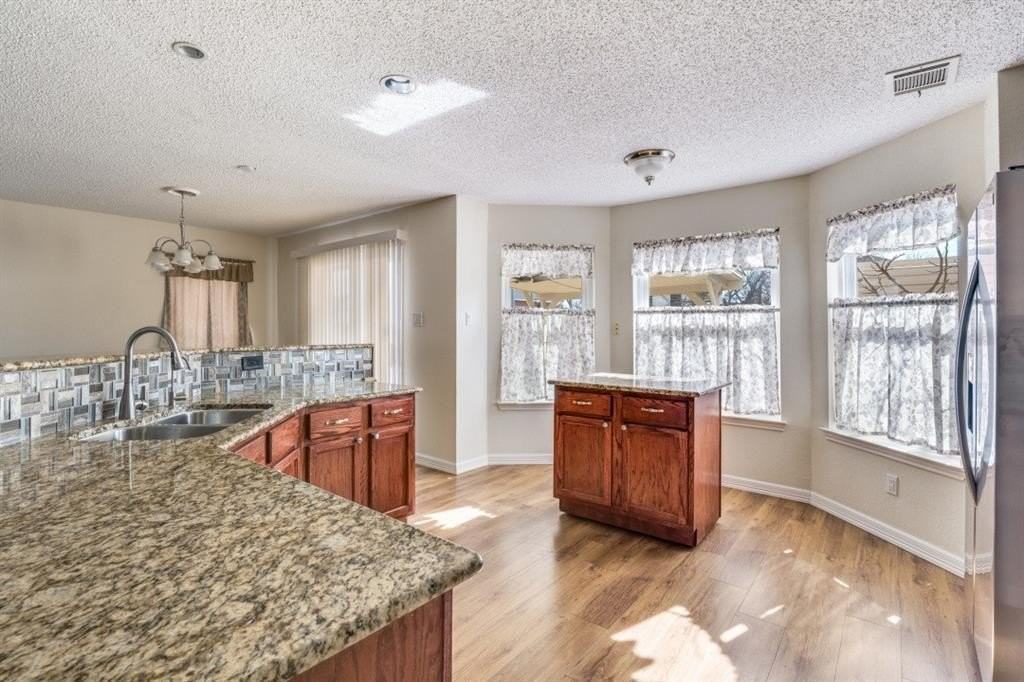 7302 Dartmouth Dr - Photo 6 of 12