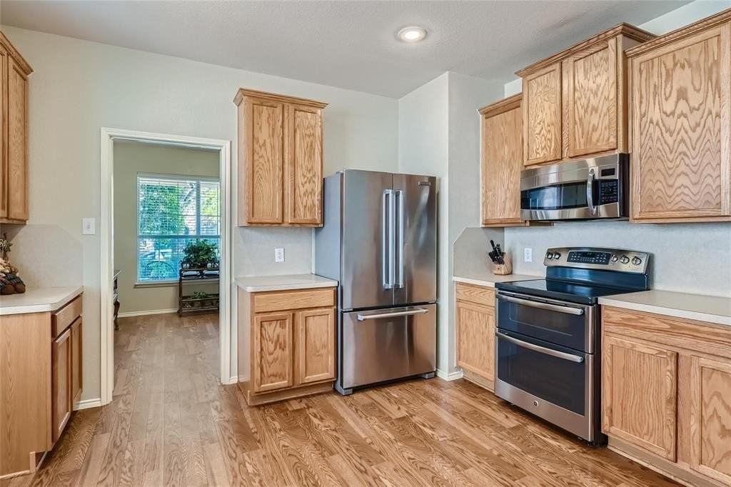 1213 Golden Eagle Ct - Photo 6 of 28