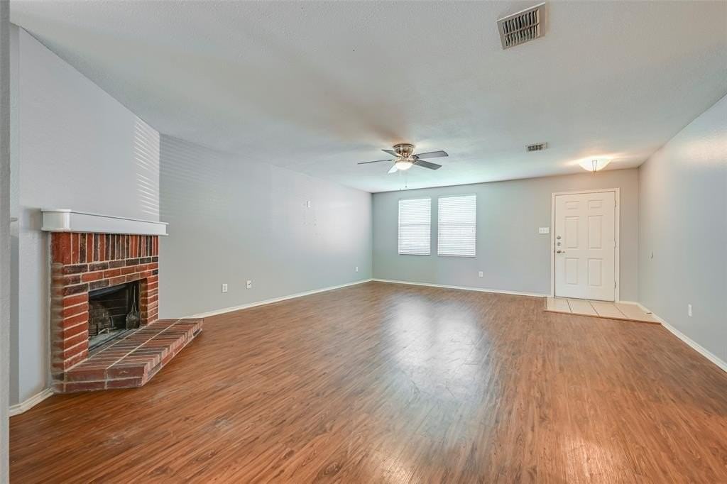 8406 Beachplum Way - Photo 3 of 25