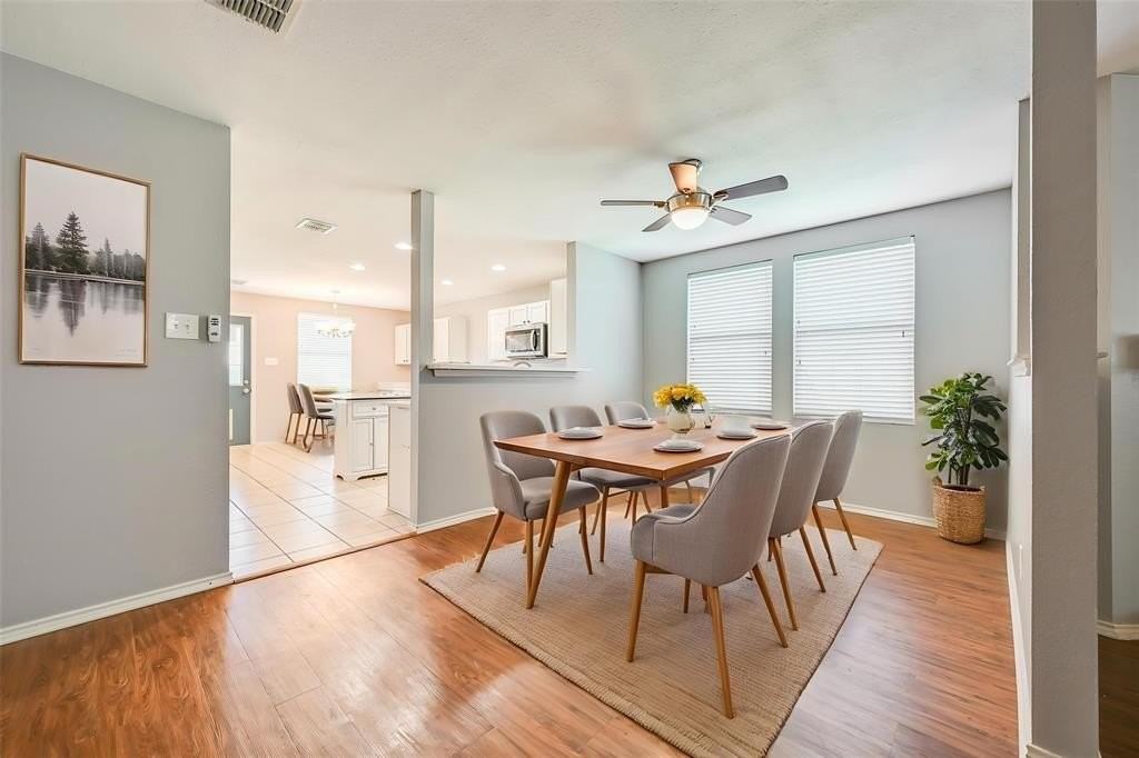 8406 Beachplum Way - Photo 6 of 25