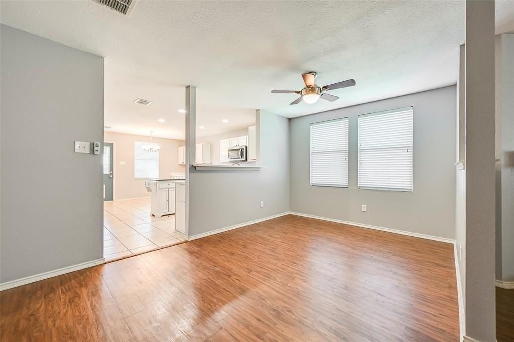 8406 Beachplum Way - Photo 7 of 25