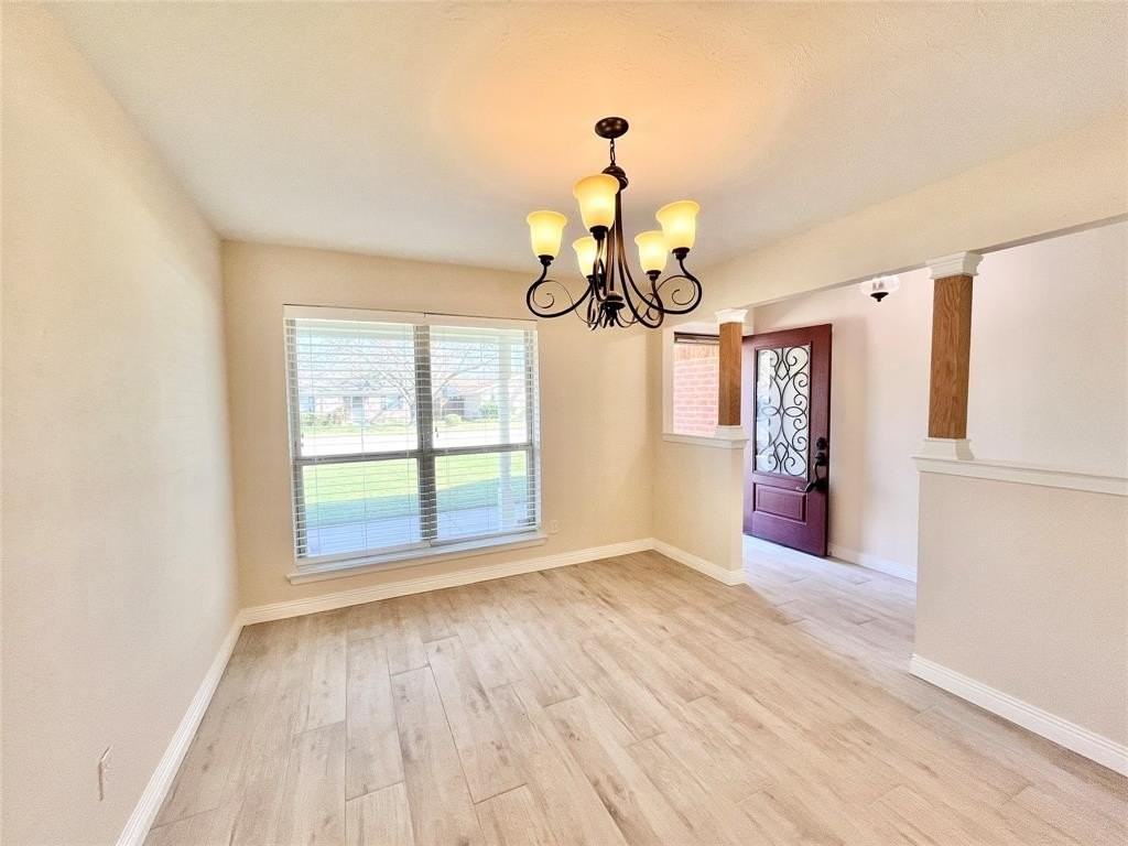 1816 Lexington Pl - Photo 4 of 27