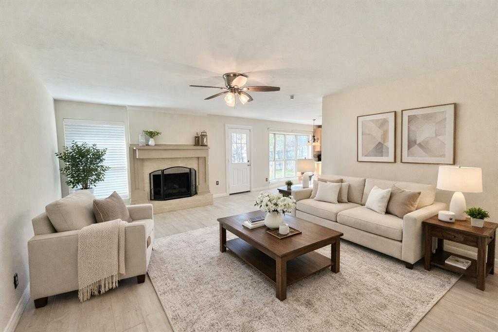 1816 Lexington Pl - Photo 5 of 27