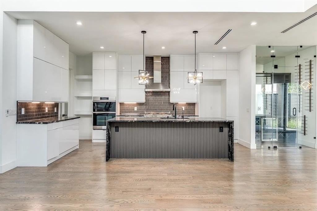 4707 Cowan Ave - Photo 7 of 13