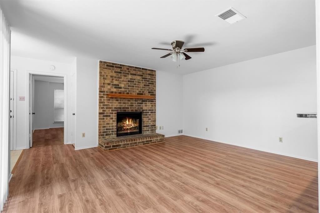 710 Michol St - Photo 5 of 25