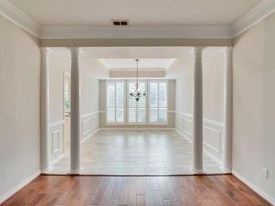 1081 Woodbriar Dr - Photo 6 of 29