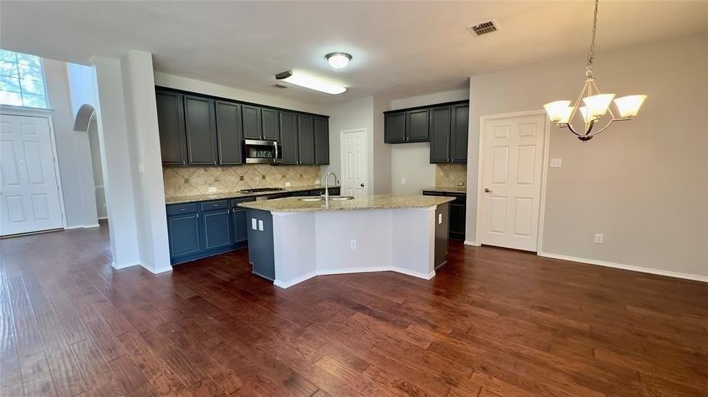 406 Stonebridge Cir - Photo 4 of 32