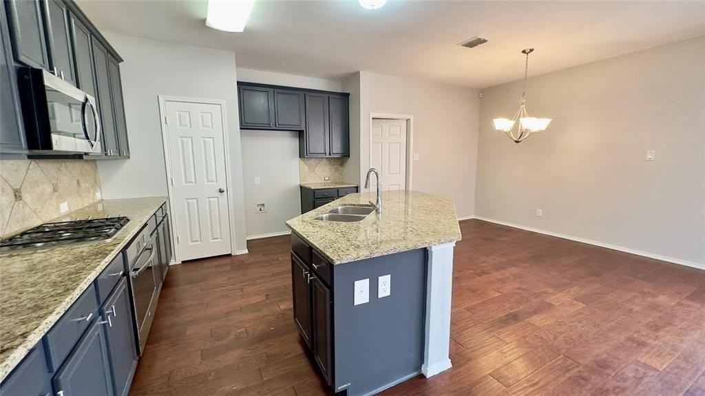 406 Stonebridge Cir - Photo 5 of 32