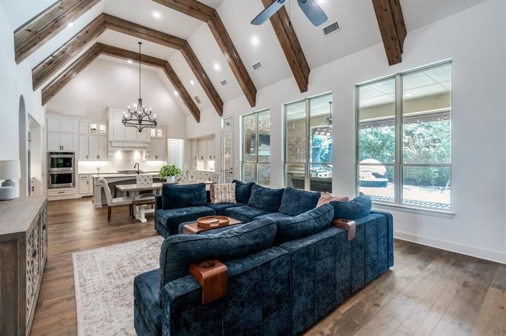 4351 Mill Branch Dr - Photo 4 of 39